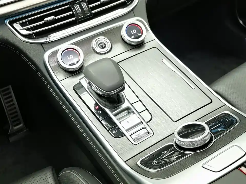 Hongqi H9 Hongqi H9