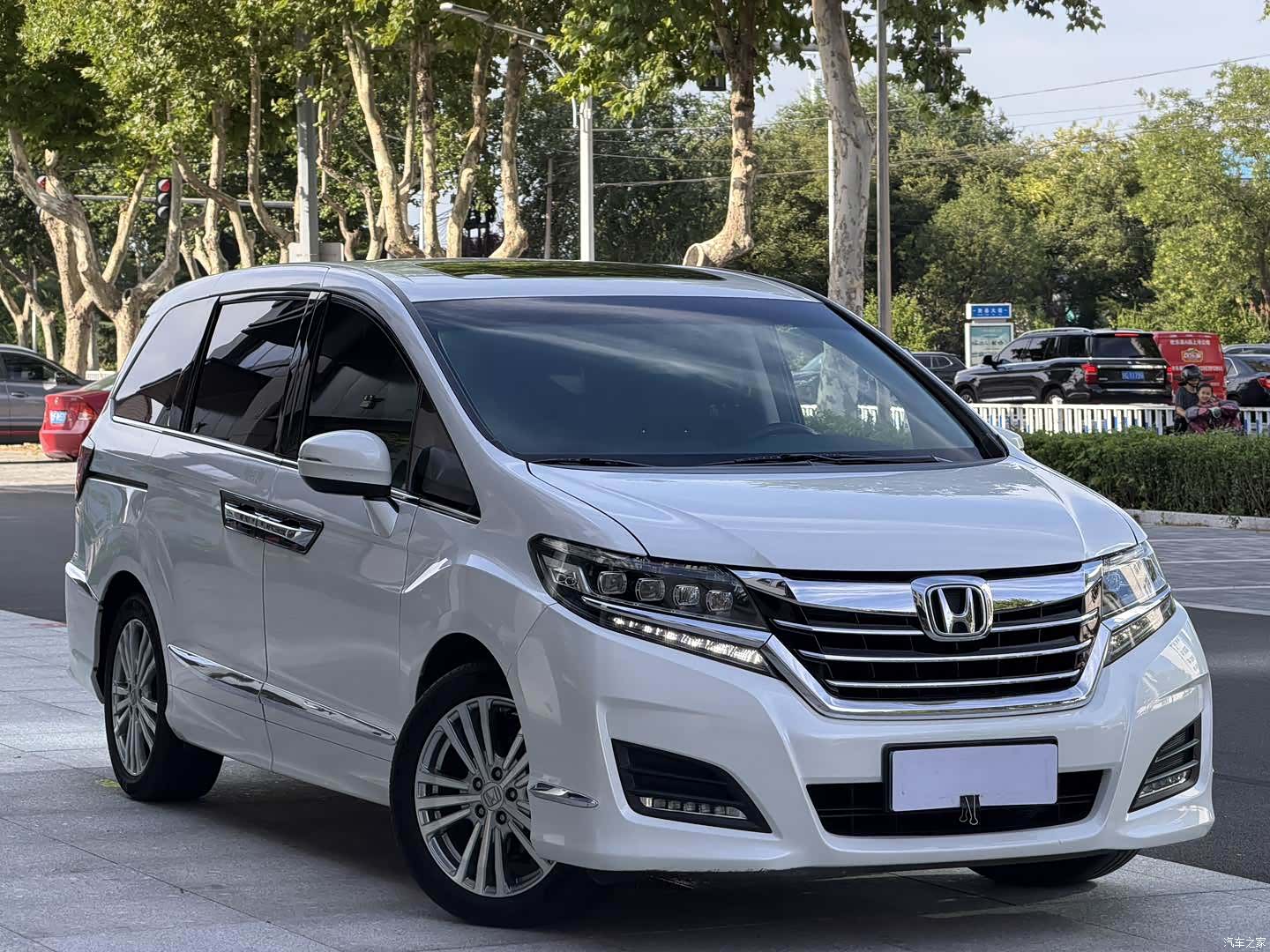 Honda Elysion, 2018 3