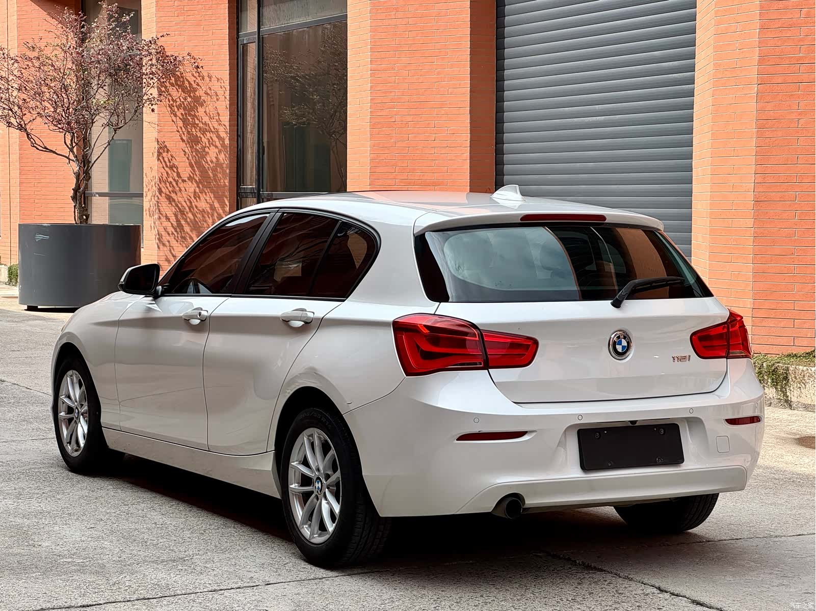 BMW 1 Series, 2017 6