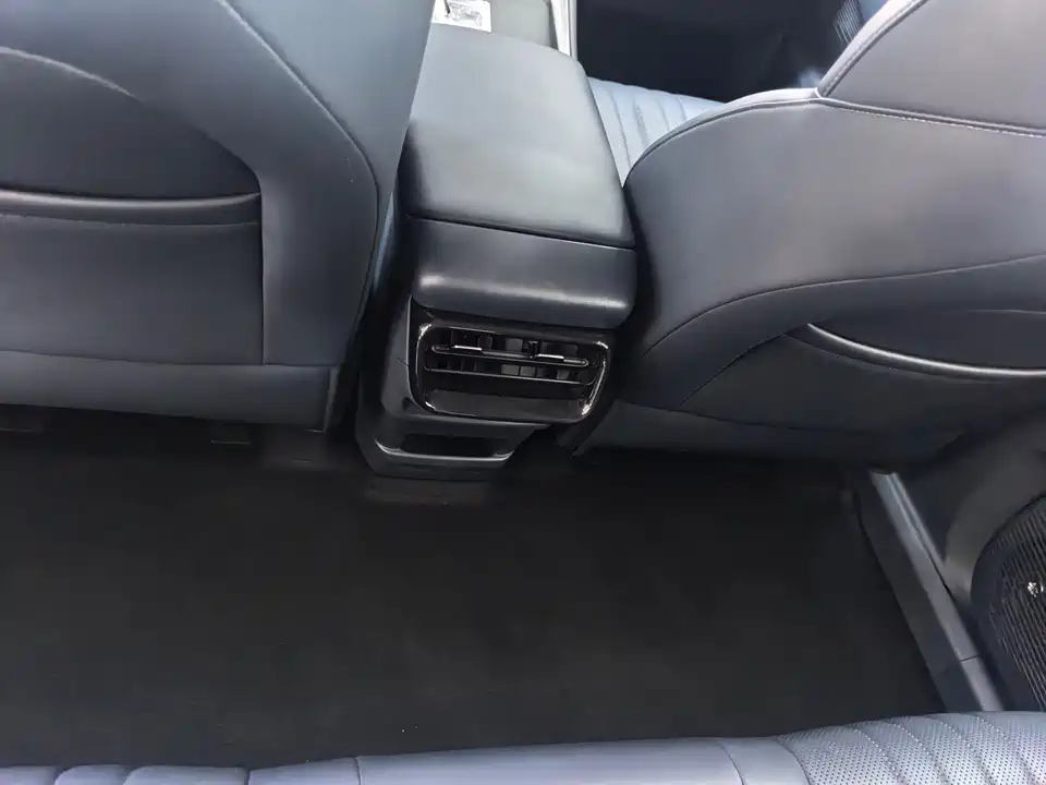 Geely Galaxy Galaxy E5