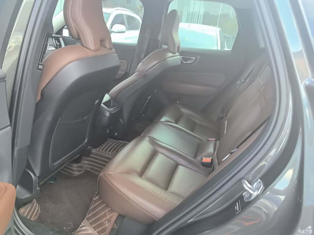 Volvo XC60, 2019 17