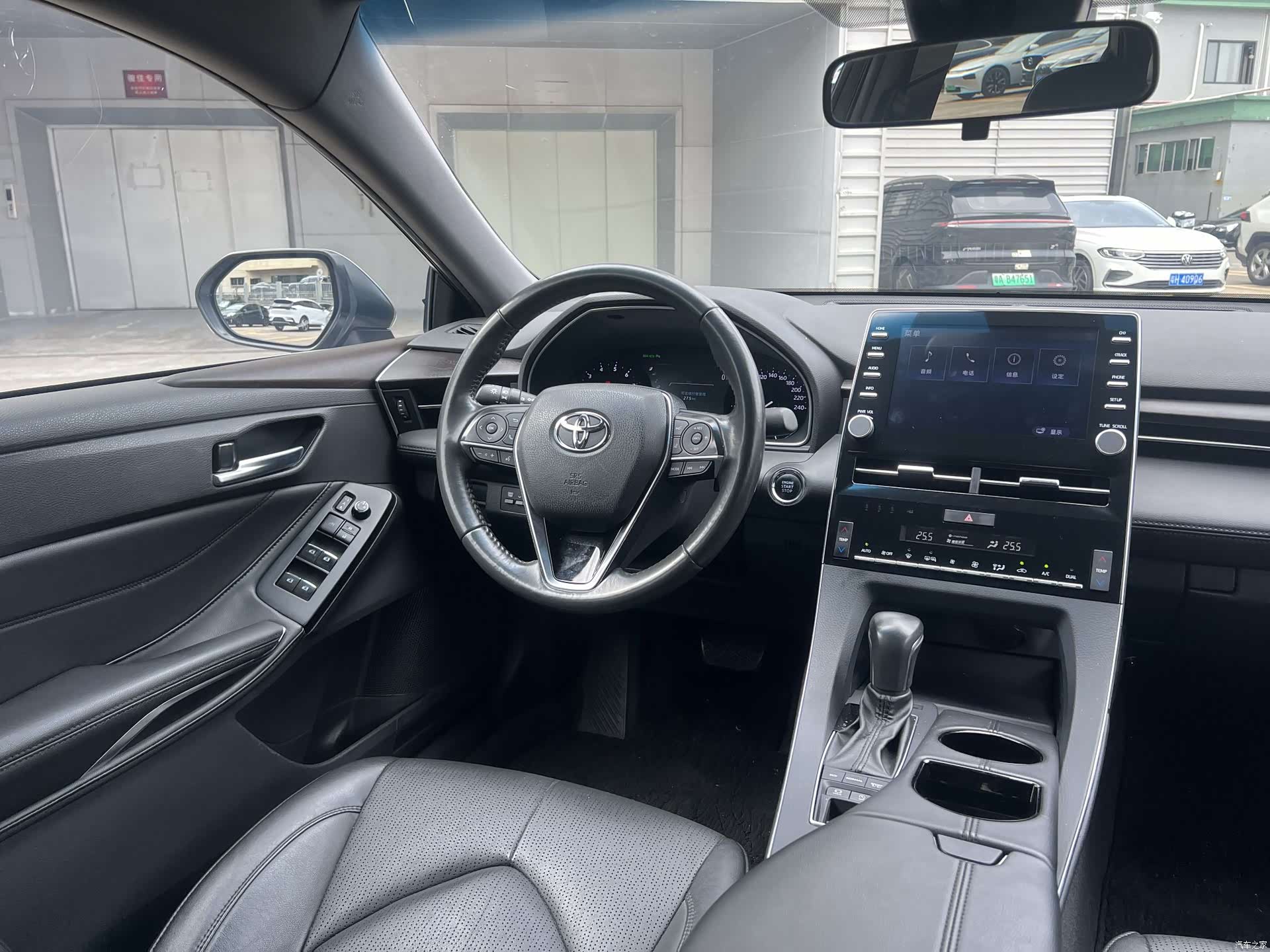 Toyota Avalon, 2022 12