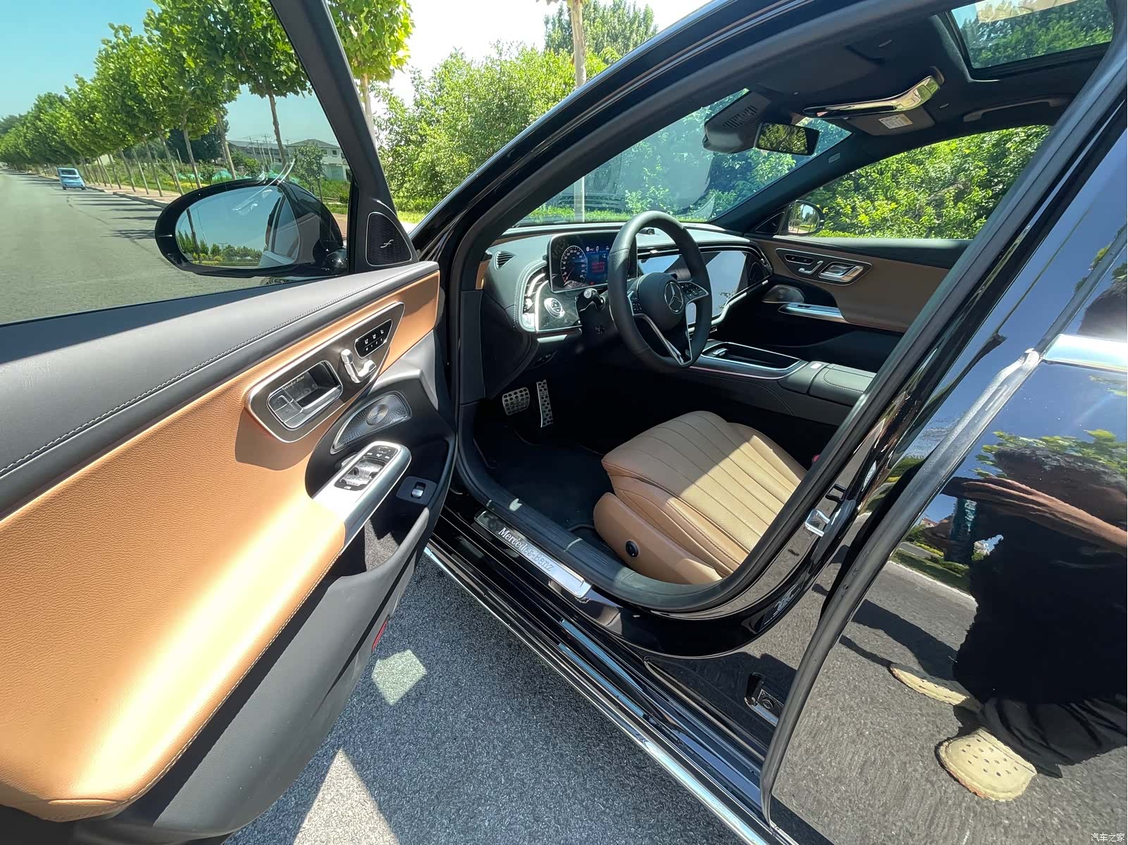 Mercedes-Benz E-Class, 2025 все фото