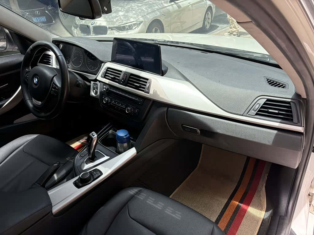 BMW 3 Series, 2015 14