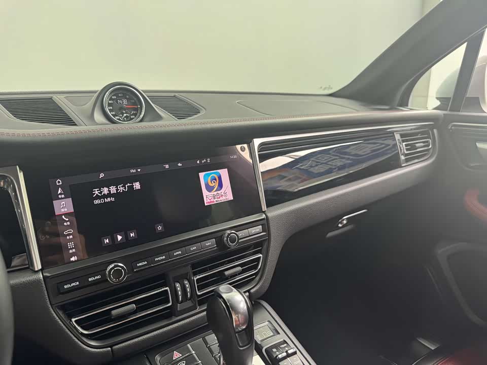 Porsche Macan Porsche Macan