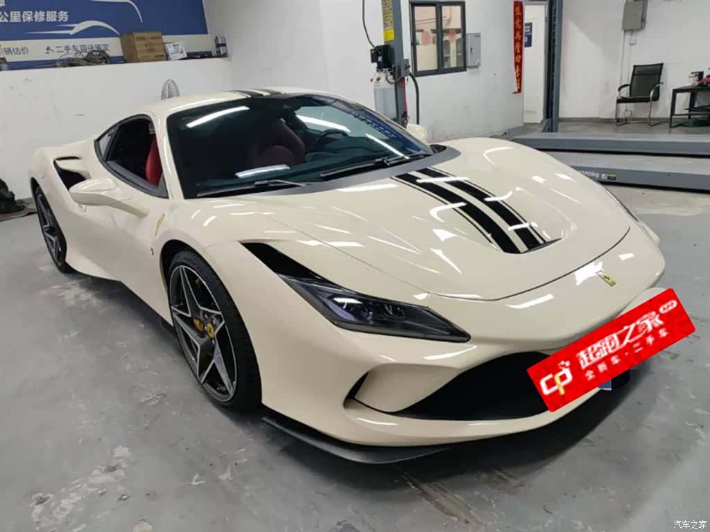 Ferrari F8, 2021 3