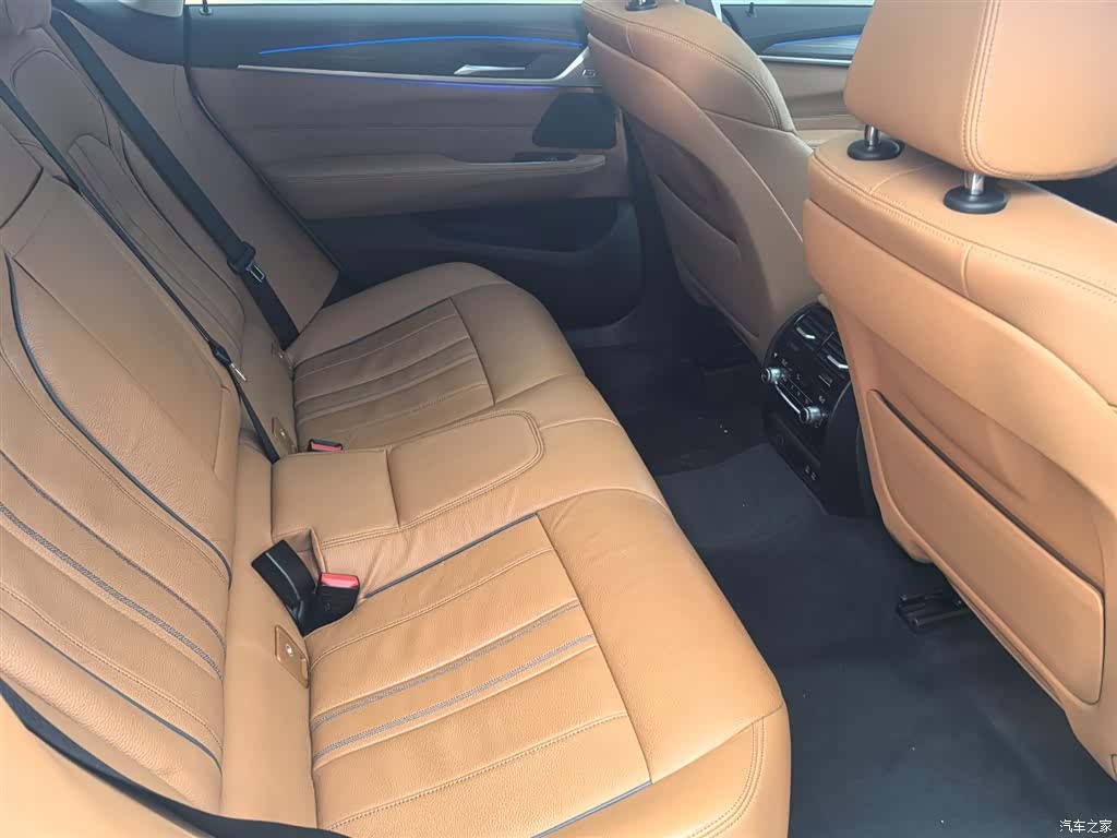 BMW 6 Series GT, 2024 10
