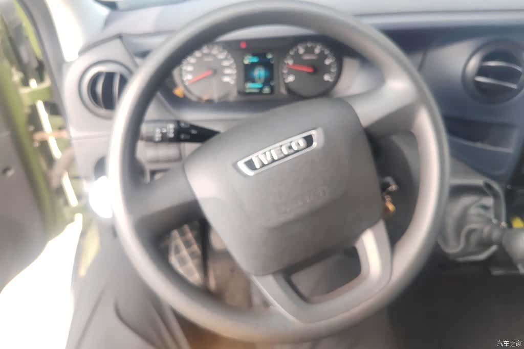 Iveco F1A, 2022 15