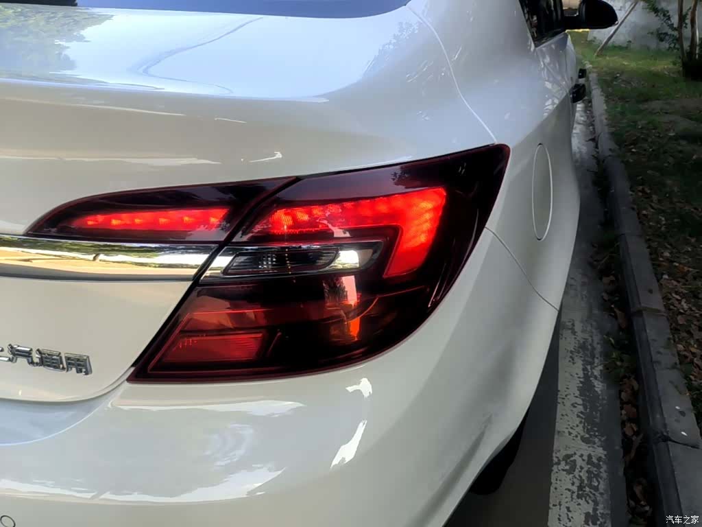Buick Regal, 2017 8