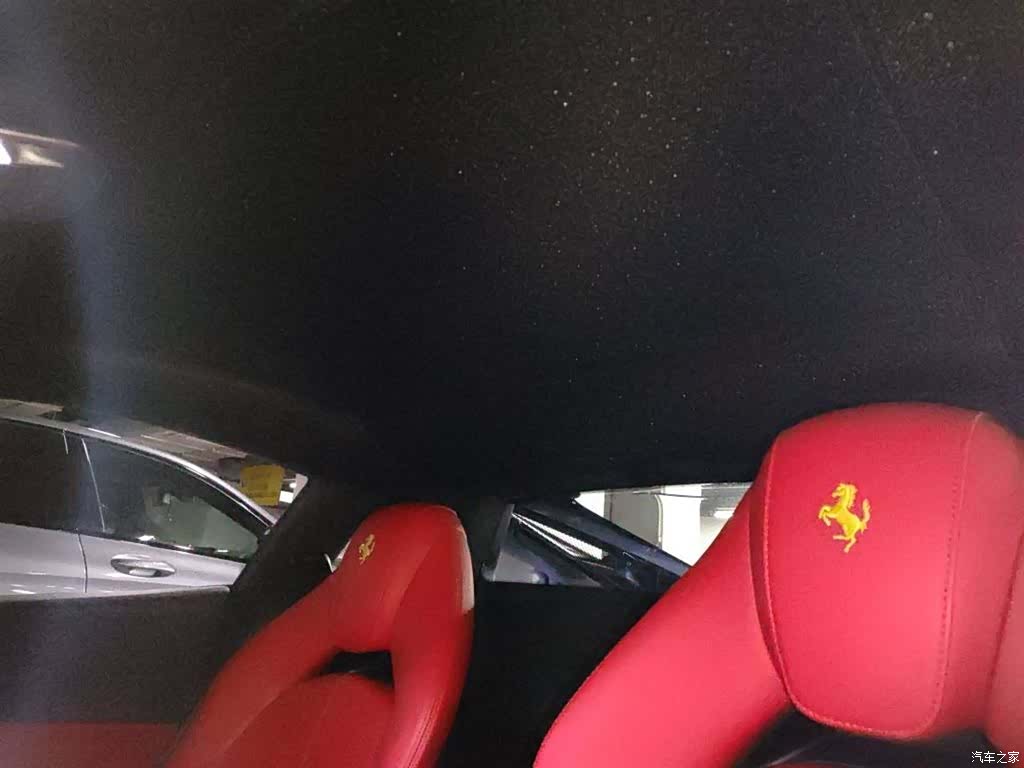 Ferrari F8, 2021 9