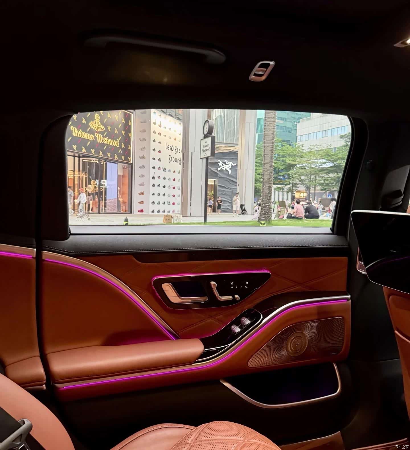 Maybach S-Class, 2023 9