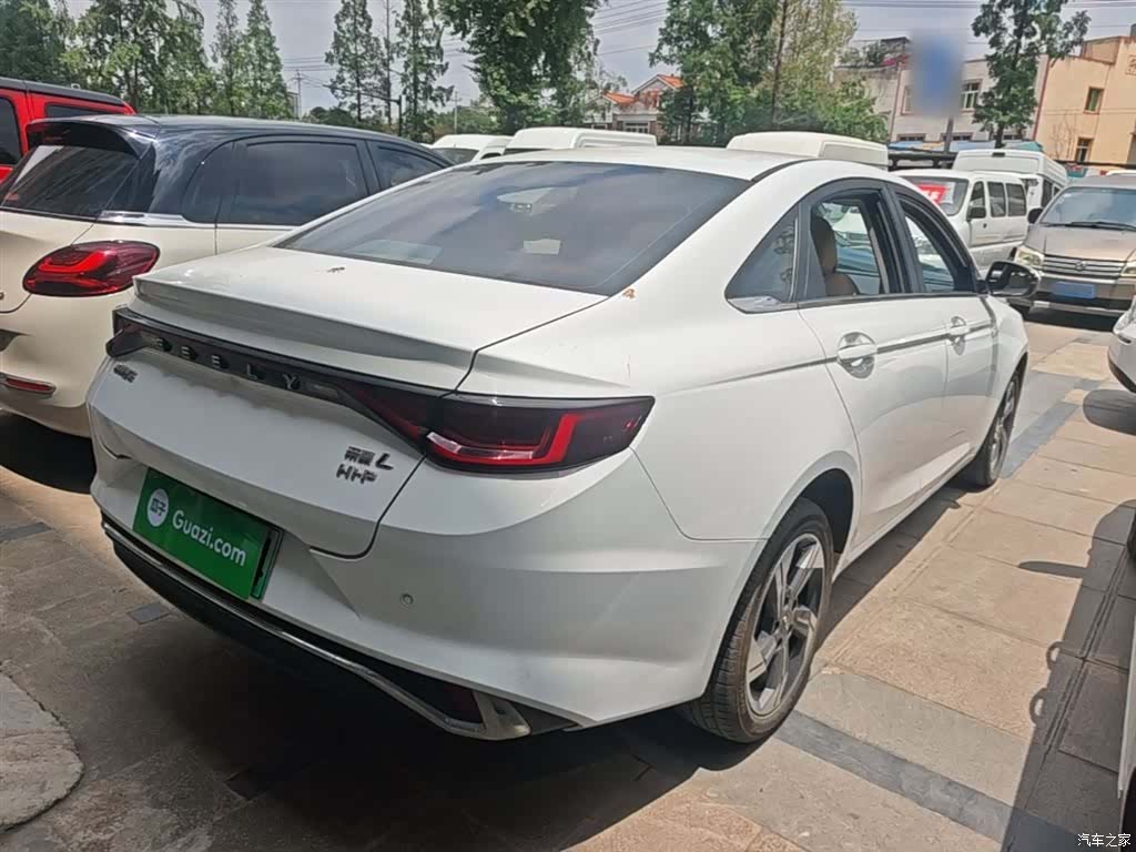 Geely Emgrand, 2024 7