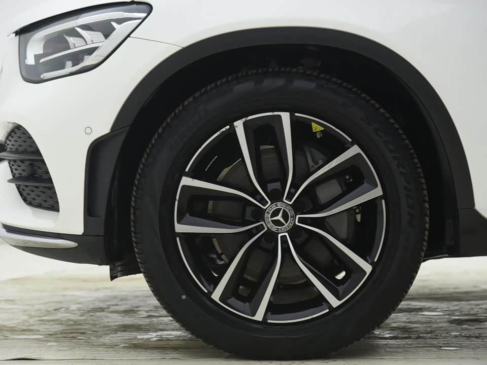 Mercedes-Benz GLC Mercedes-Benz GLC