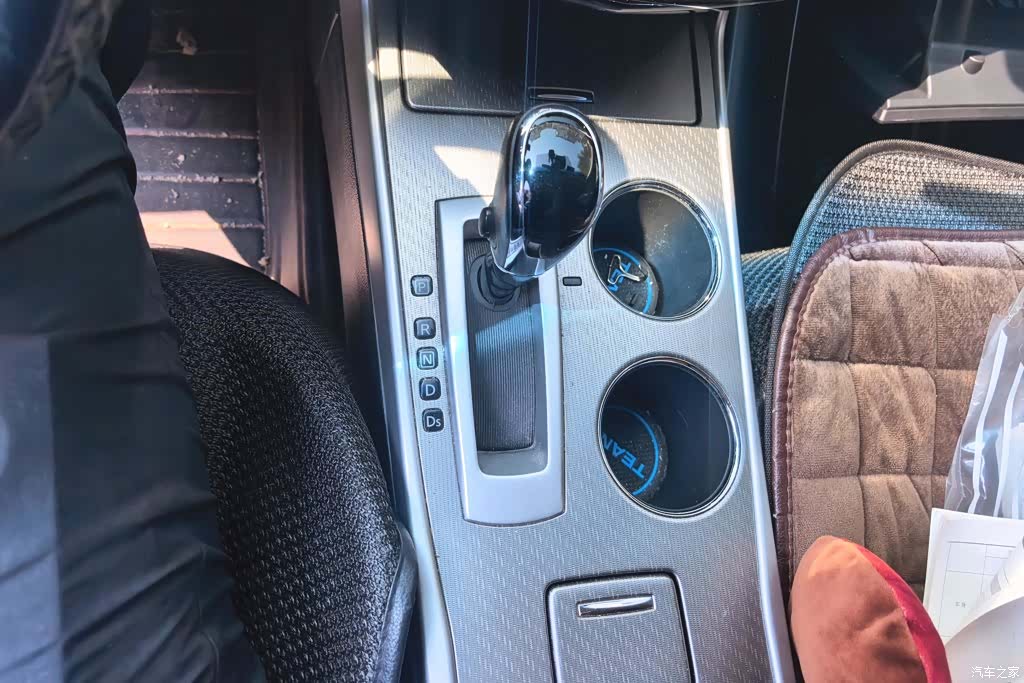 Nissan Teana, 2017 16