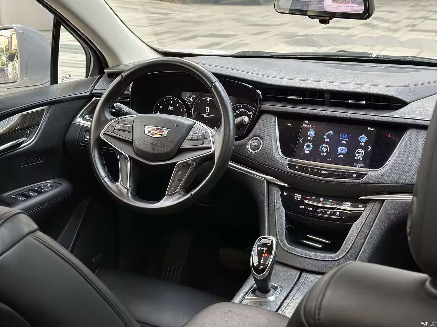 Cadillac XT5, 2019 12