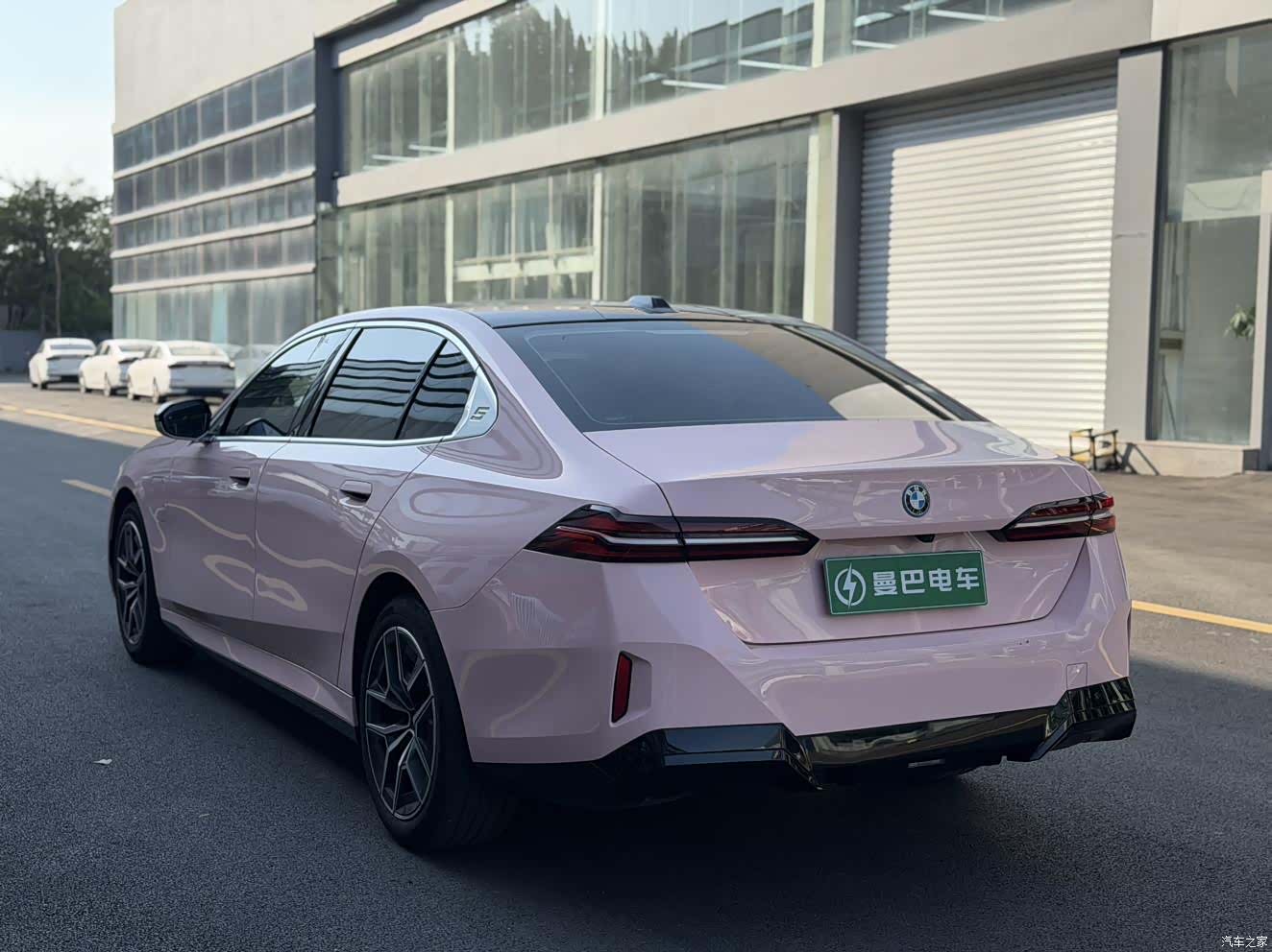 BMW i5, 2025 3