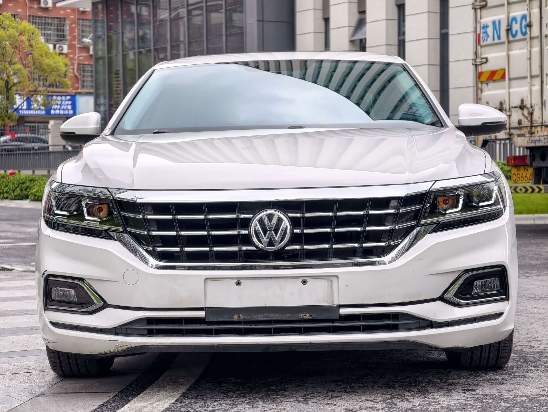 Volkswagen Passat, 2020 4