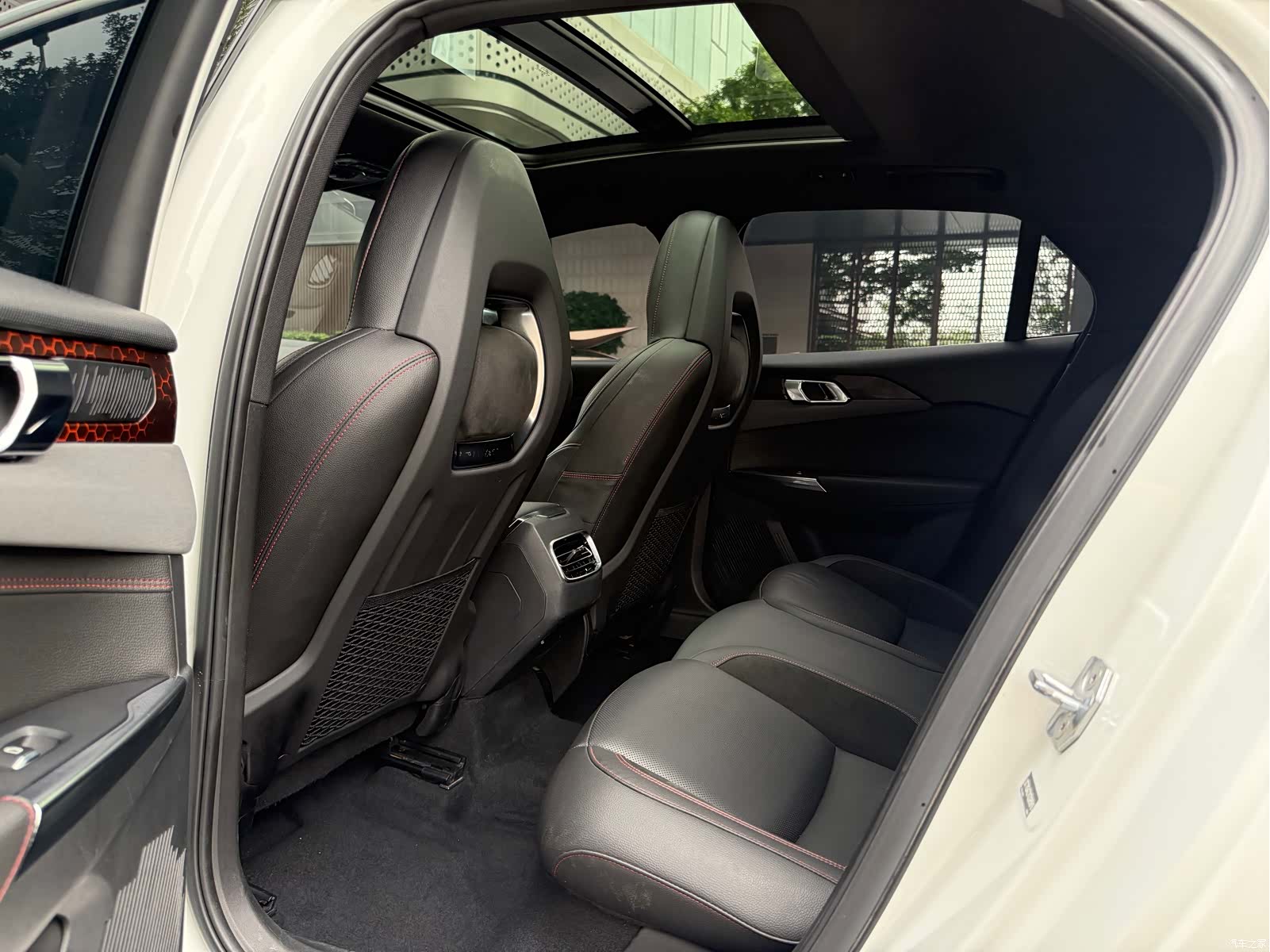 Lynk & Co 01, 2019 14