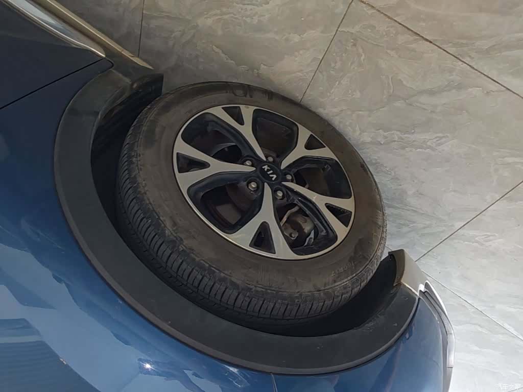 Kia KX3, 2016 23