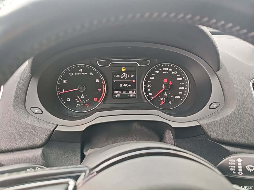 Audi Q3, 2015 12