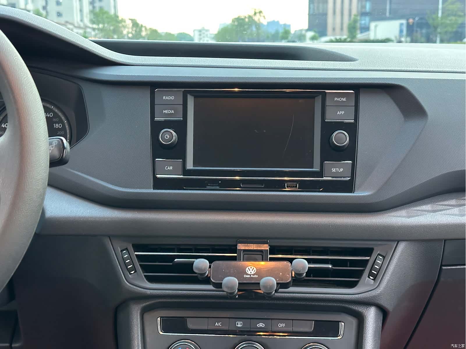 Volkswagen Tharu, 2019 12