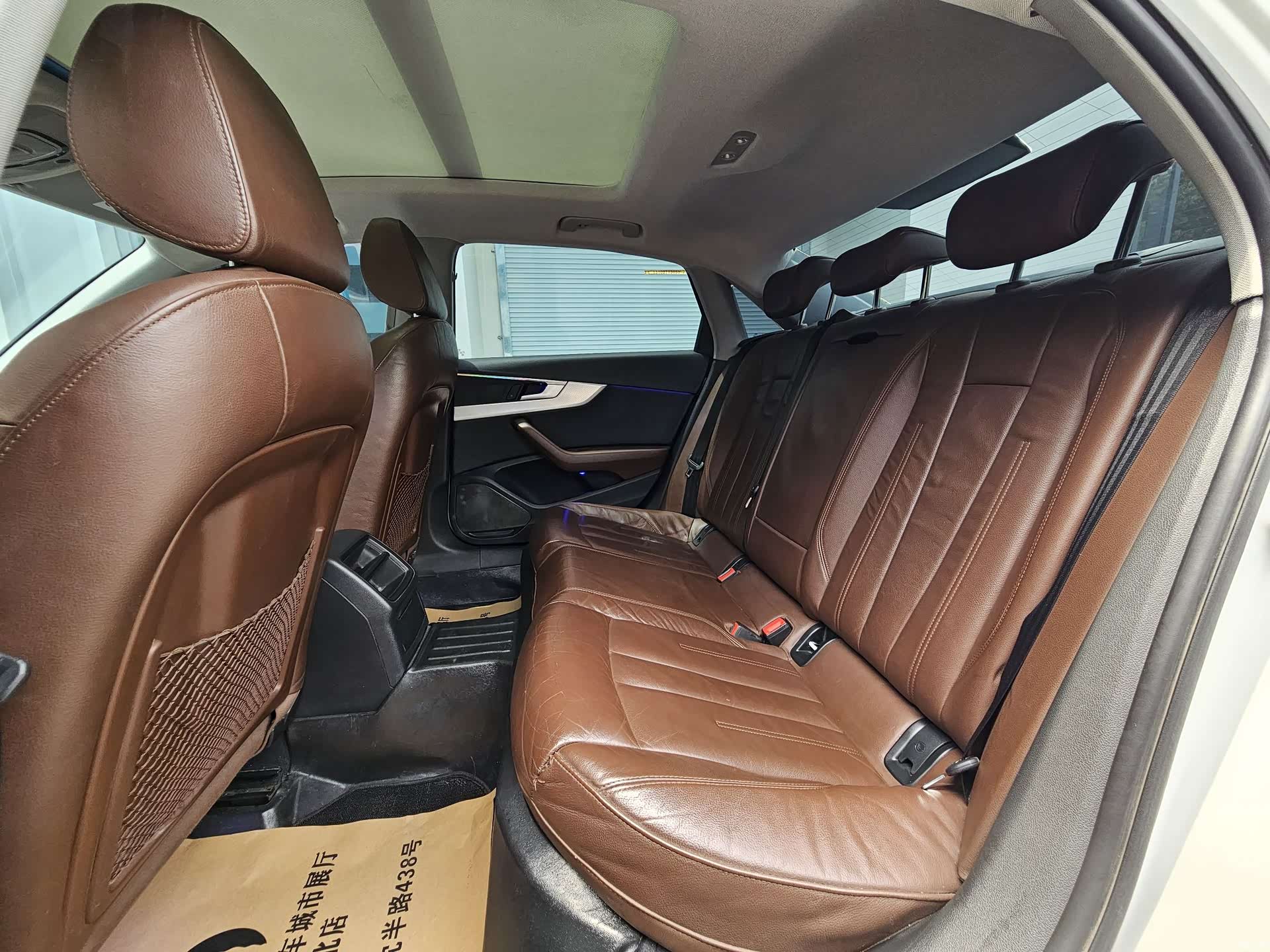 Audi A4L, 2017 12