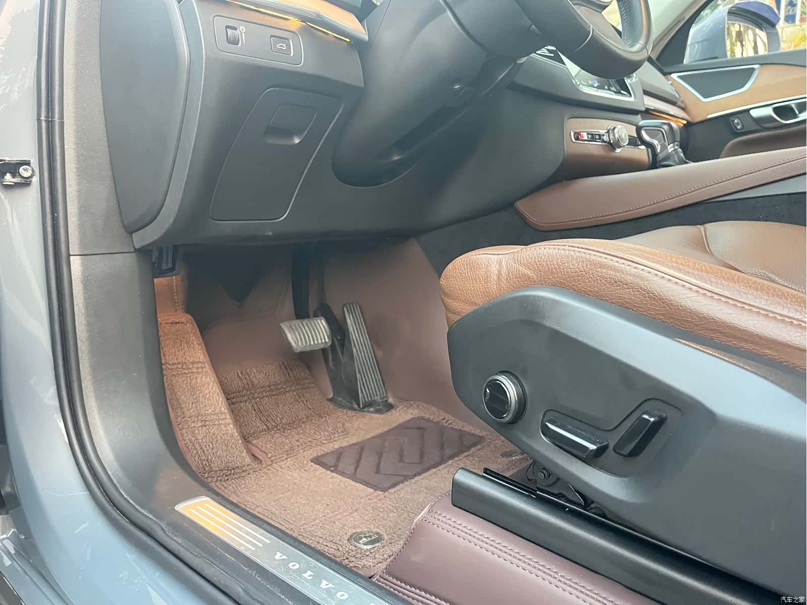 Volvo XC90, 2020 12