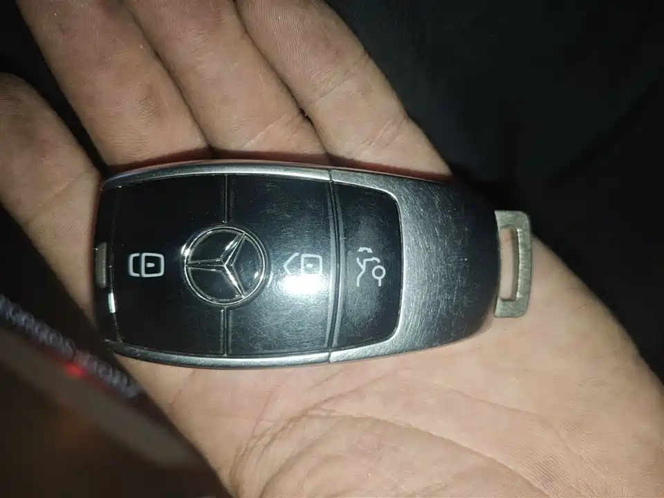 Mercedes-Benz E-class Mercedes-Benz E-class