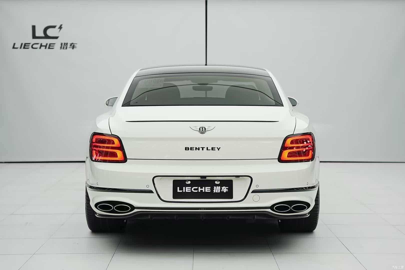 Bentley Flying Spur, 2021 8