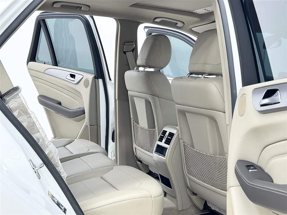 Mercedes-Benz M class