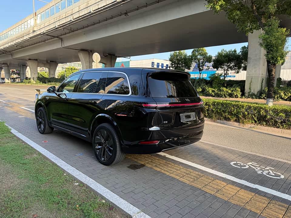 Li Auto Ideal L9