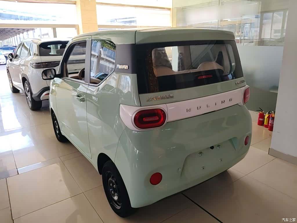 Wuling MINIEV, 2024 все фото