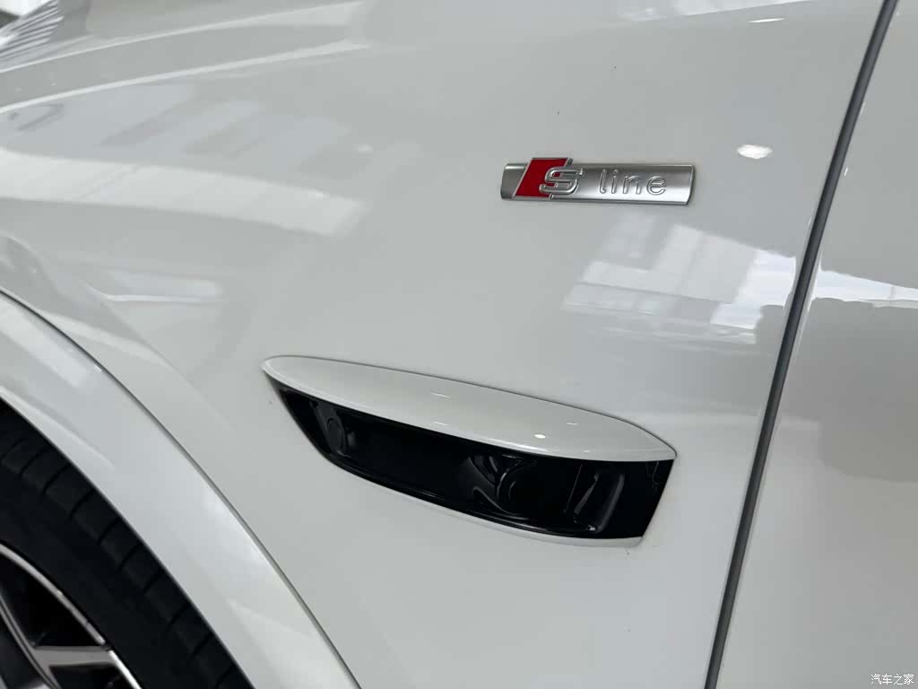 Audi e-tron, 2025 17