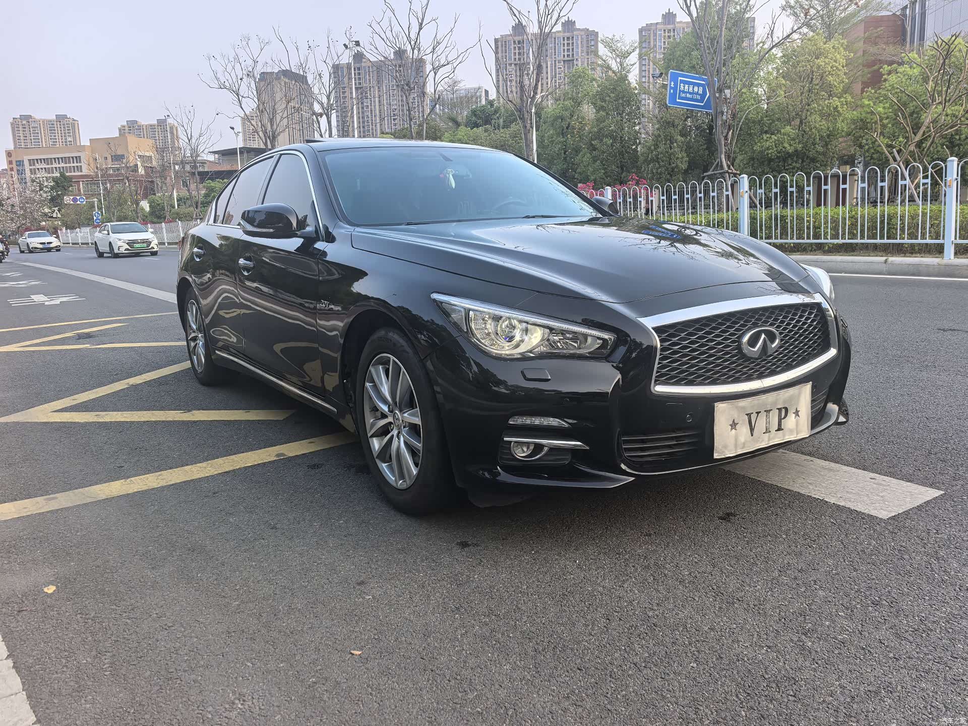 Infiniti Q50L, 2017 все фото