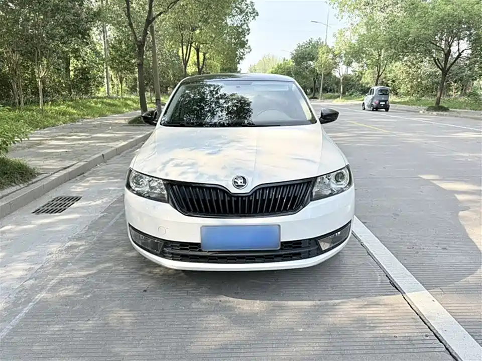 Skoda Xindong