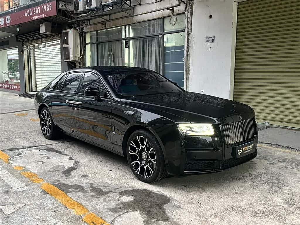 Rolls-Royce Ghost, 2021 все фото