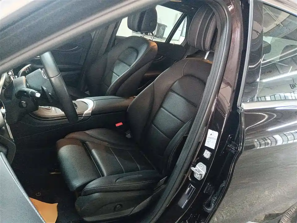 Mercedes-Benz GLC Mercedes-Benz GLC
