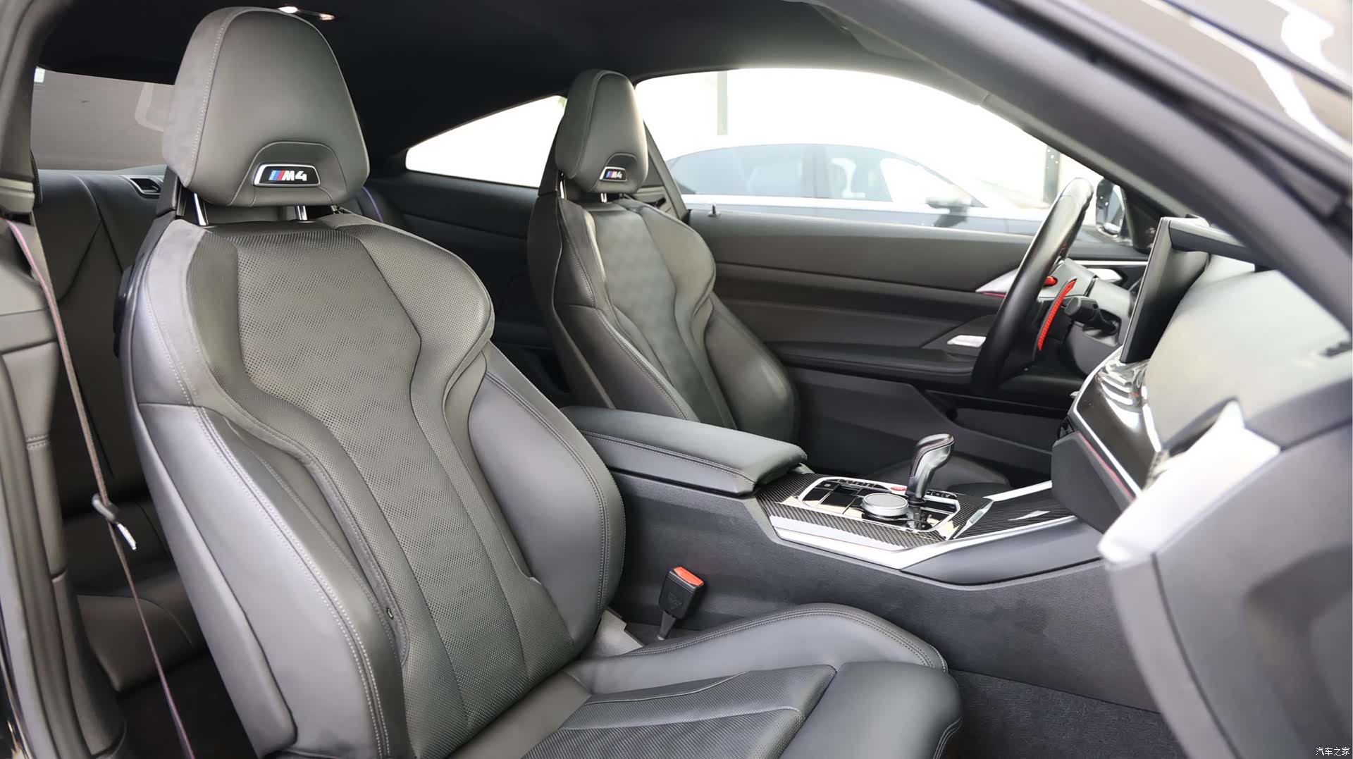 BMW M4, 2024 13