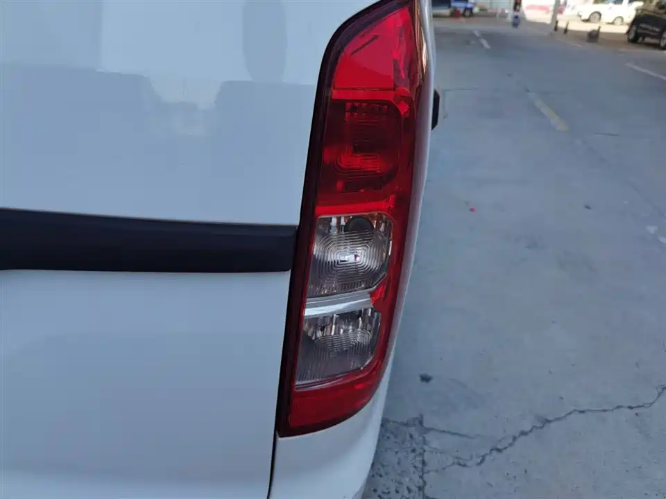 Wuling Wuling Hongguang V