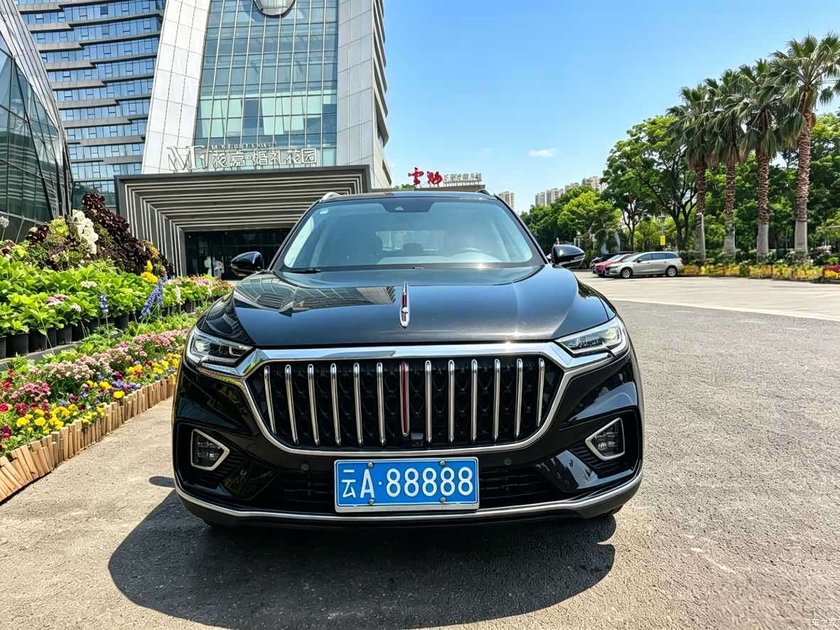 Hongqi HS5, 2023 2