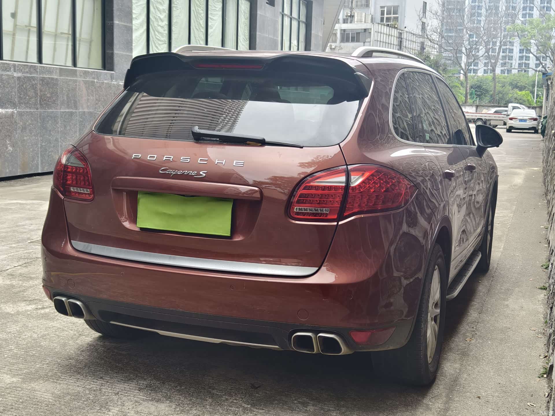 Porsche Cayenne, 2012 все фото