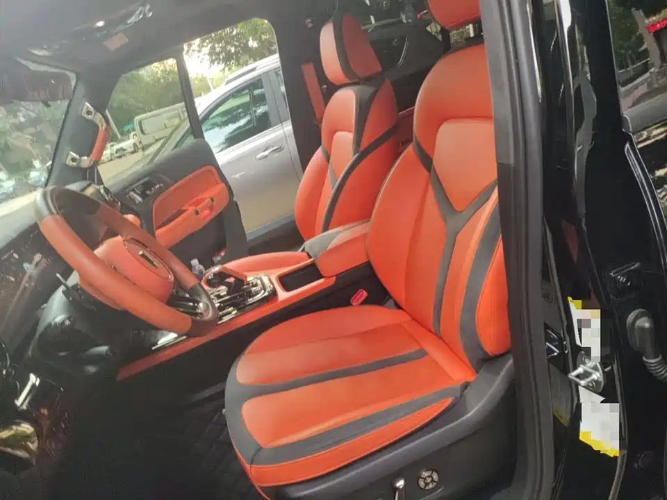 CrossBoundary Co-creation tank 300