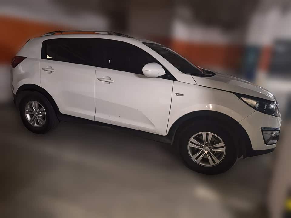 Kia Smart running