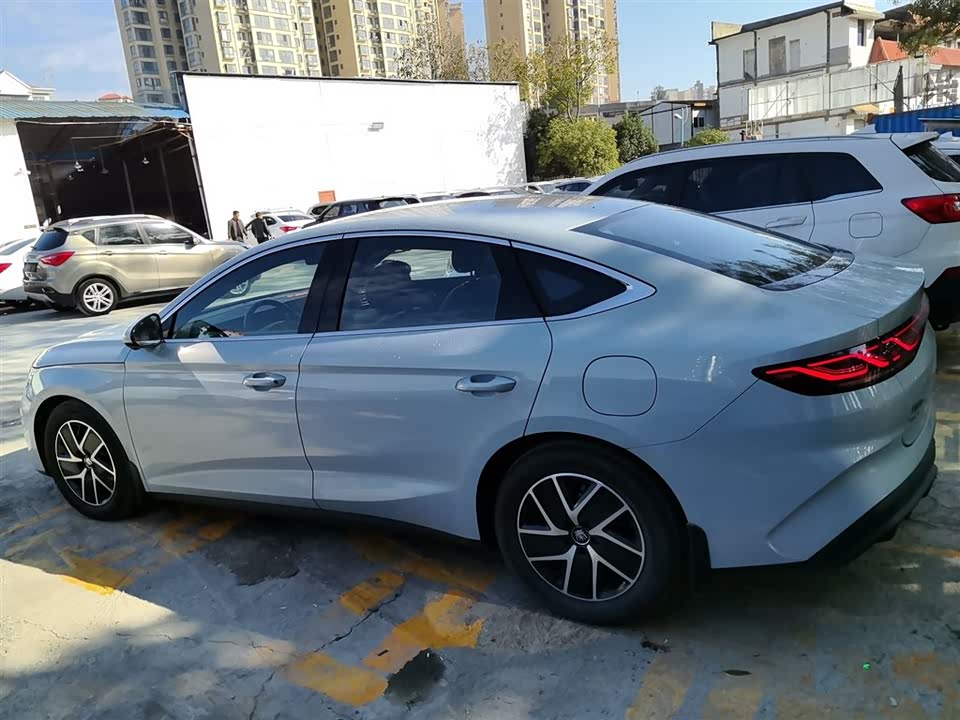 BYD Qin L