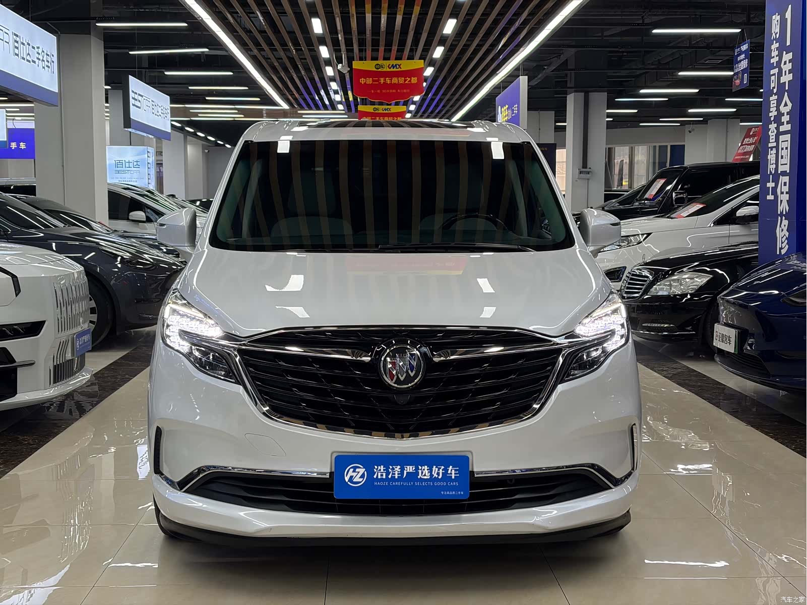 Buick GL8, 2022 2