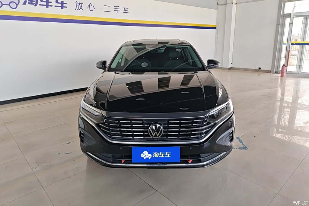 Volkswagen Passat, 2024 2