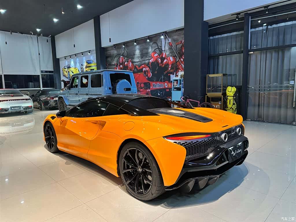 McLaren Artura, 2025 12
