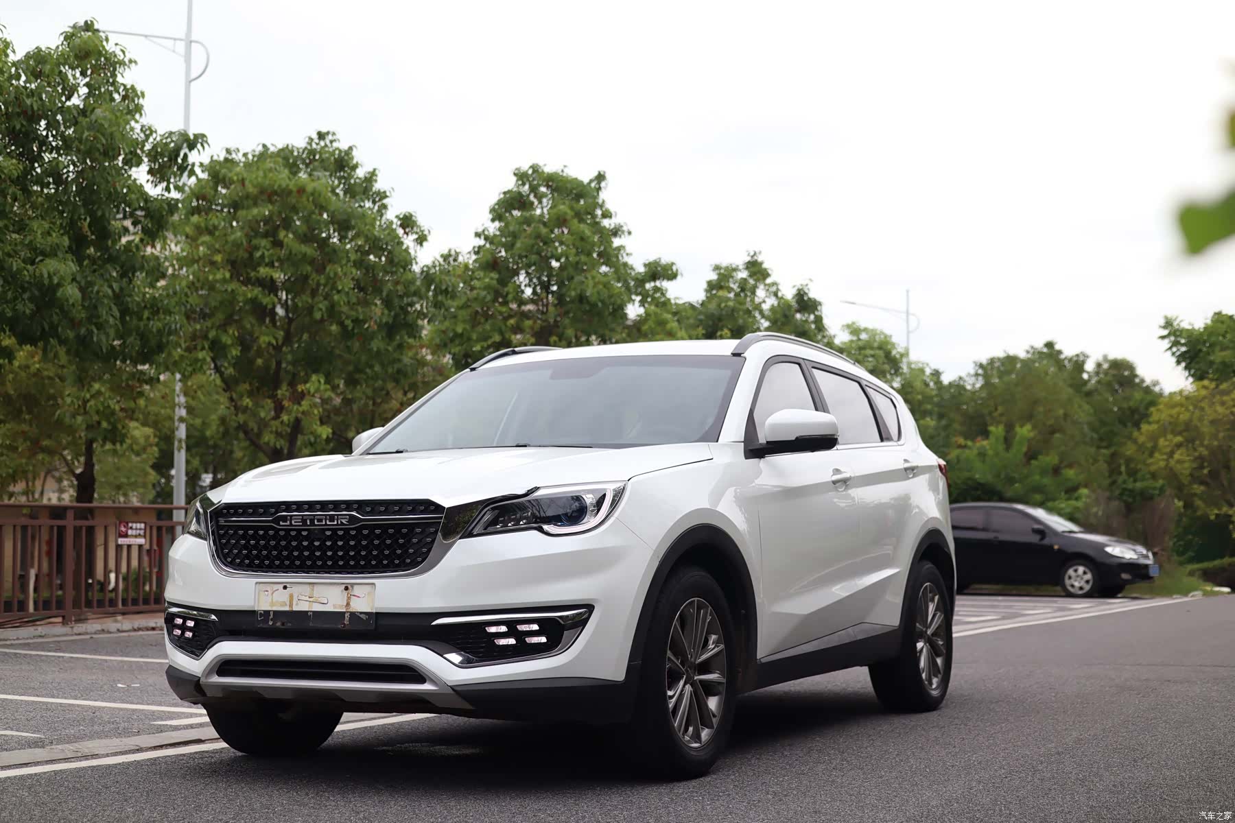 Jetour X70, 2019 1