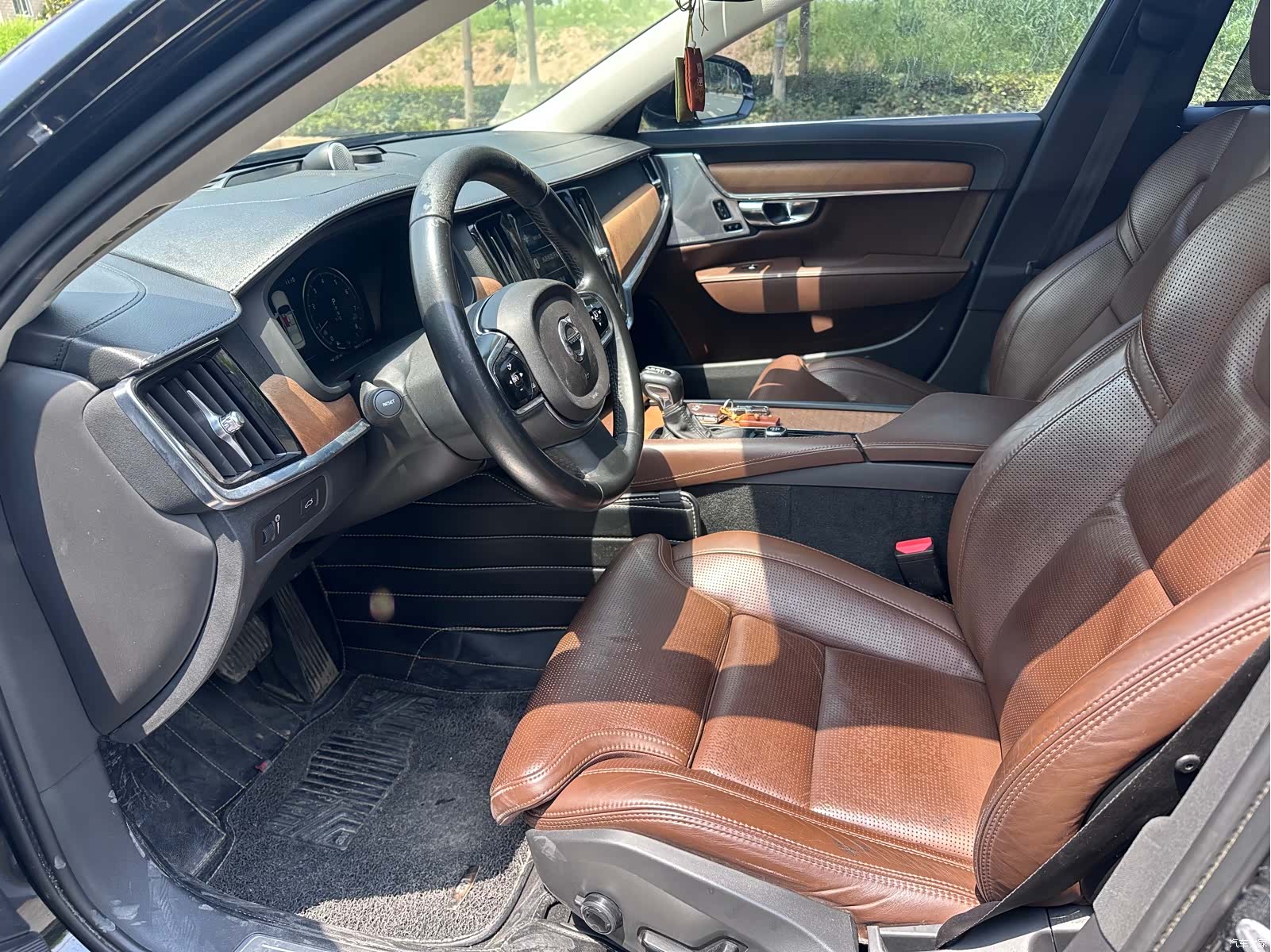Volvo S90, 2019 4