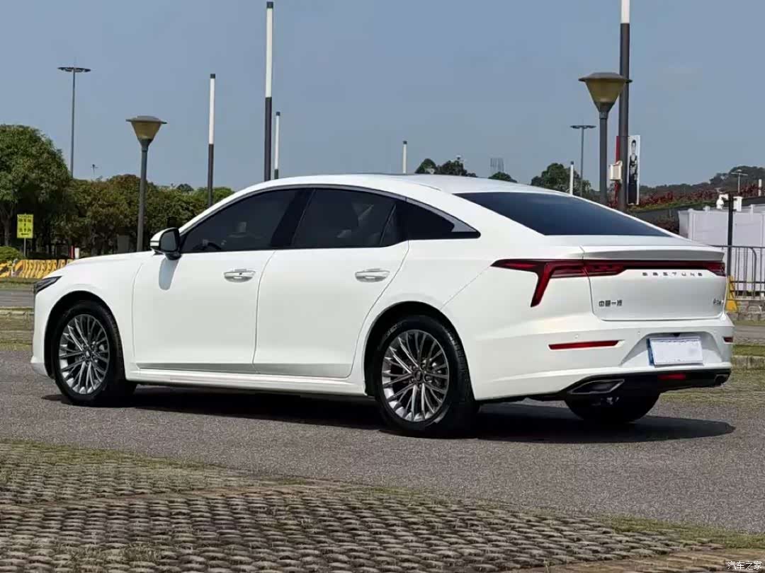 Bestune B70, 2023 4